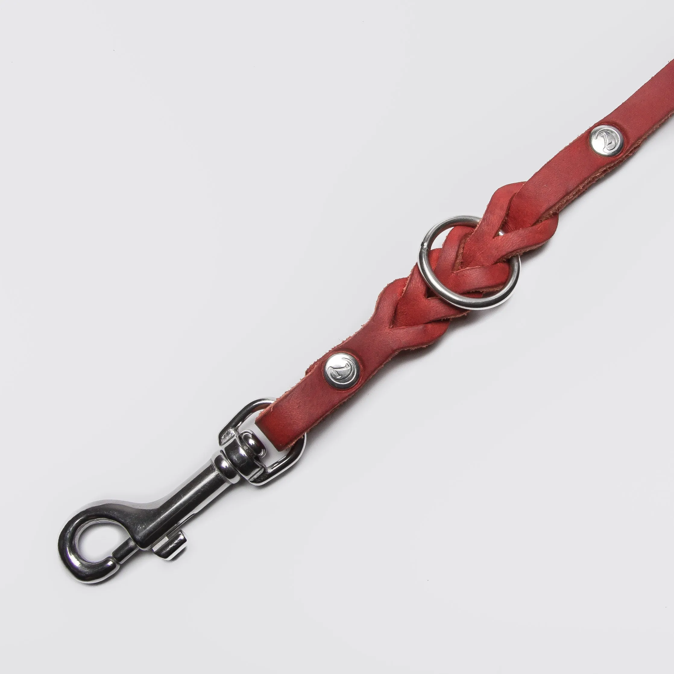 Cloud7: Riverside Park Leather Dog Leash, Merlot